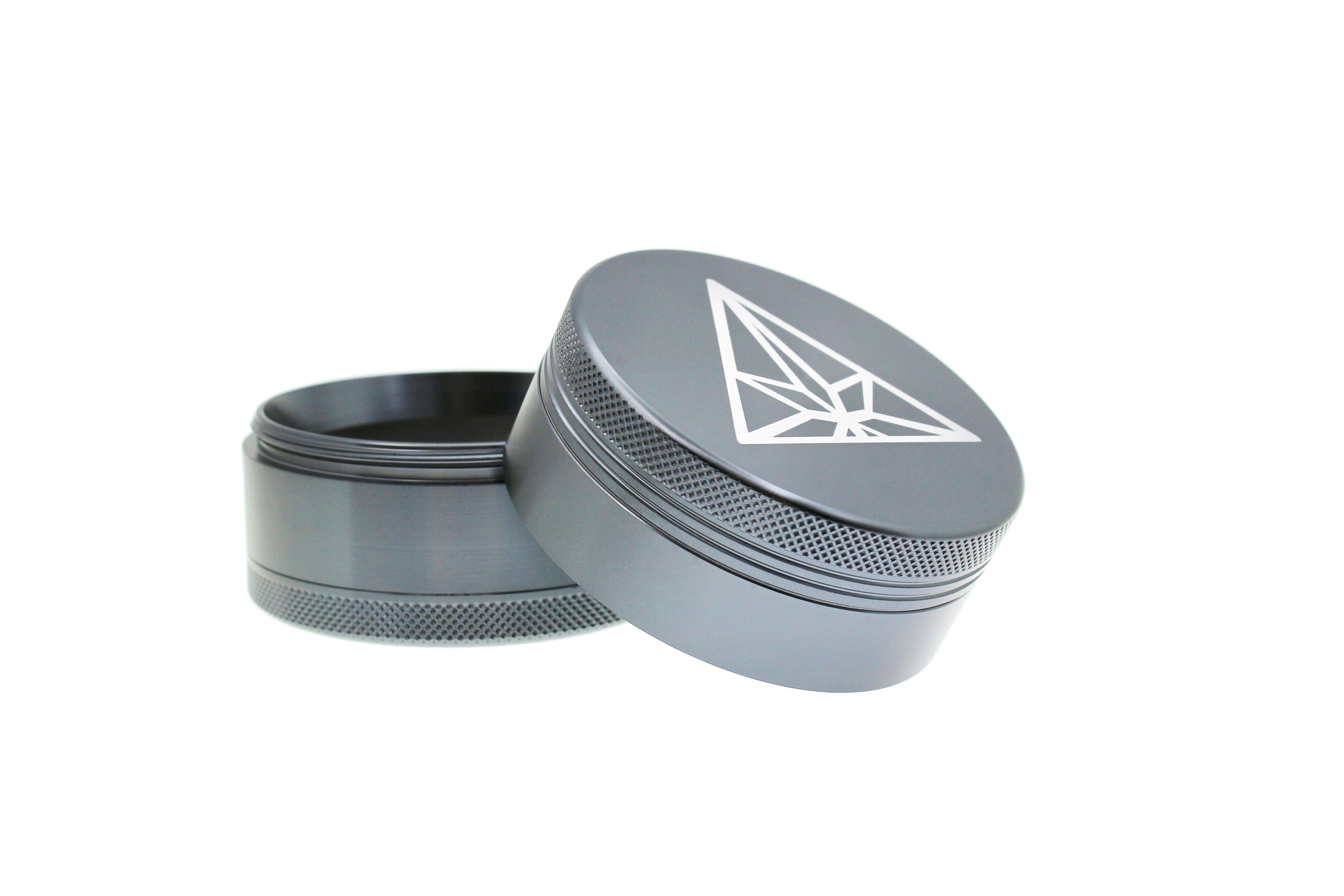 Treez Club 63mm Gray Premium Grinder: 4-piece aluminum herb crusher