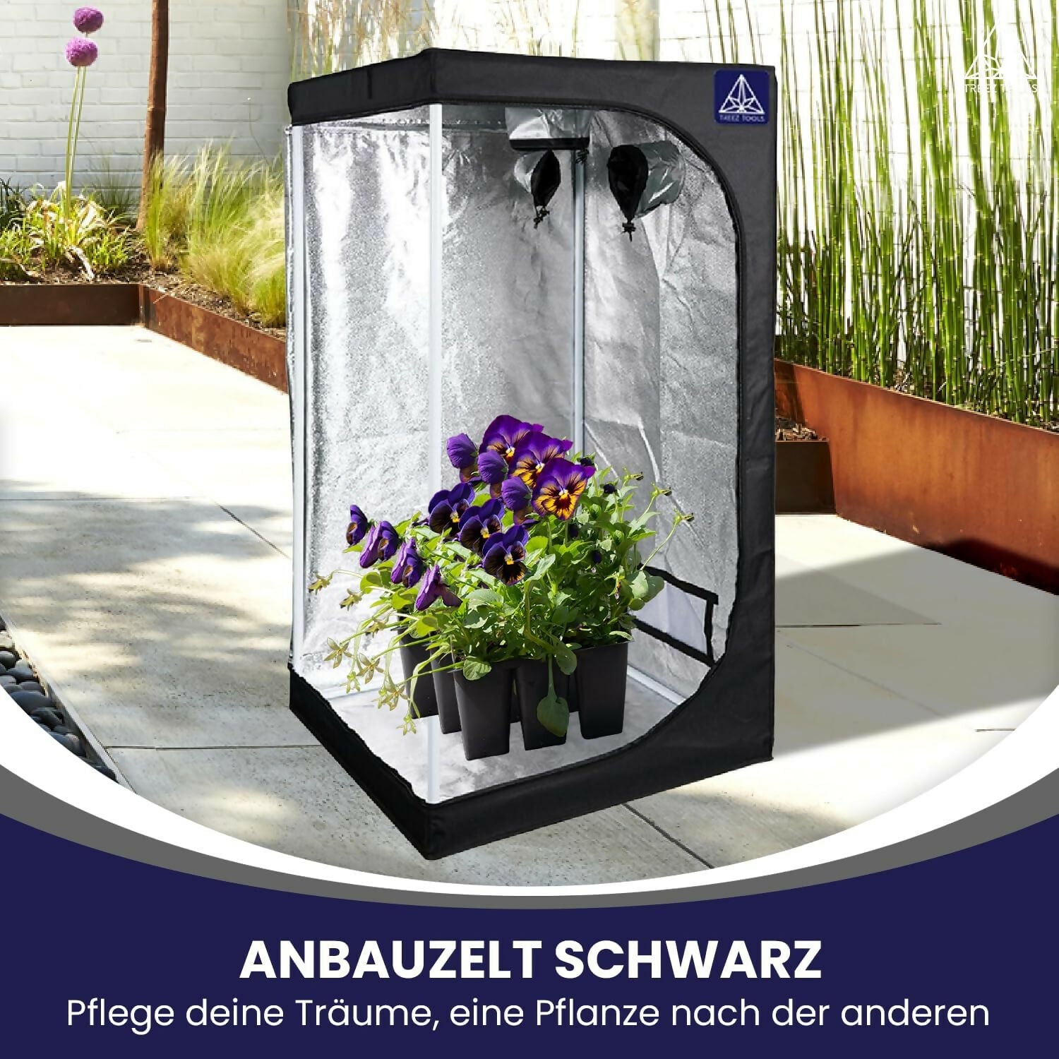 Reflektierende 95 % Mylar-Auskleidung im Treez Tools Growzelt für optimale Lichtverteilung beim Pflanzenwachstum.